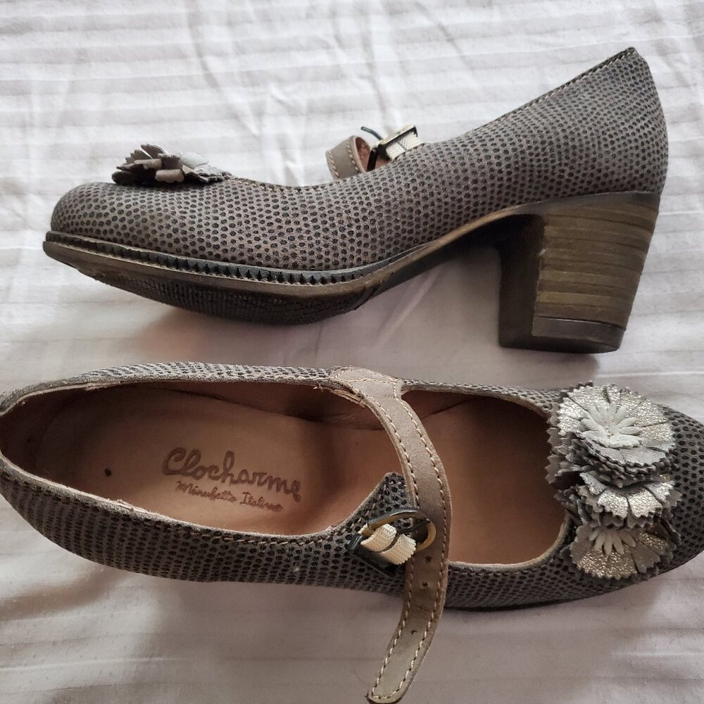 Mary Jane pumps size 7 block heel made in Italy